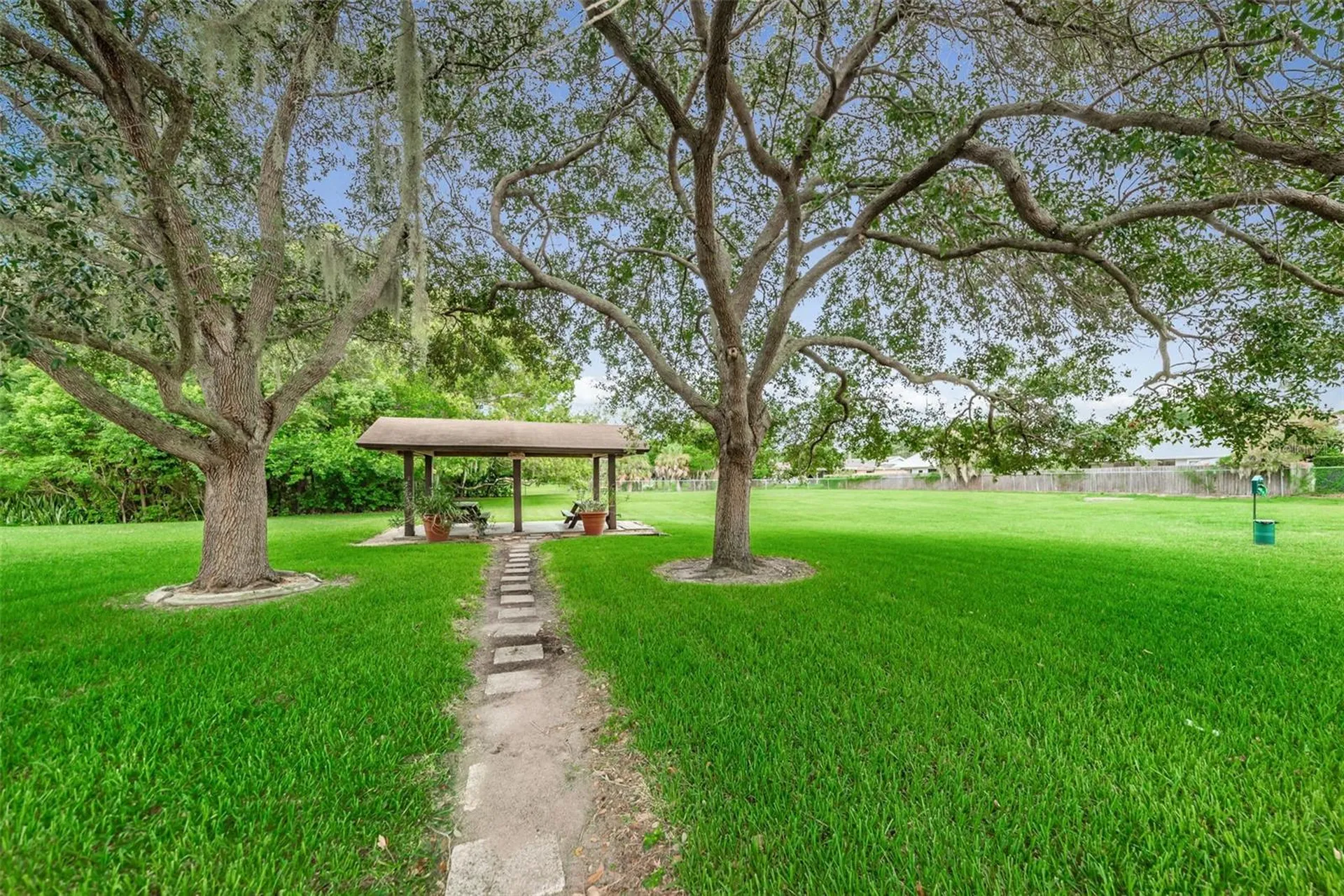 1127 King Arthur Court Dunedin FL 34698