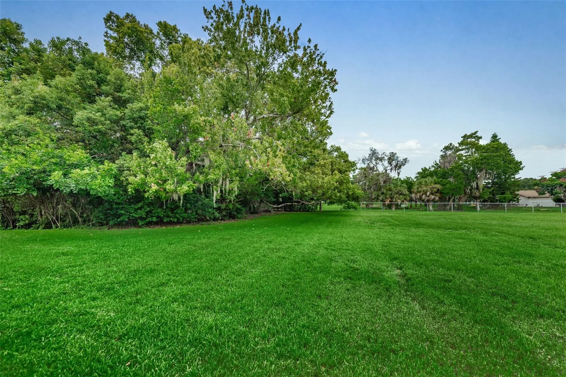 1127 King Arthur Court Dunedin FL 34698