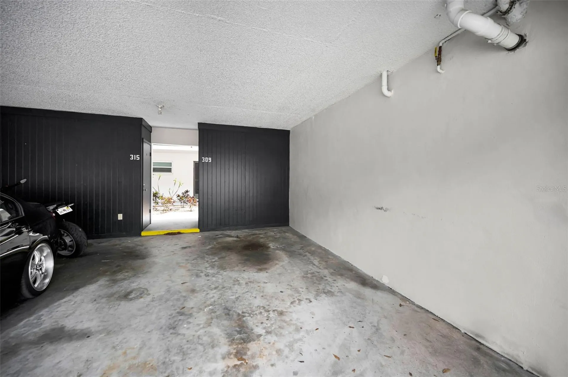 1127 King Arthur Court Dunedin FL 34698
