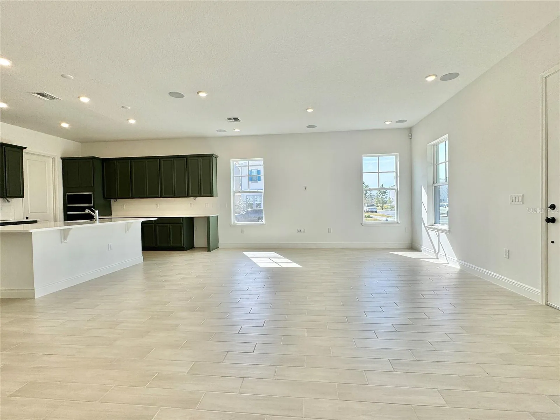 9726 Neruda Street Orlando FL 32827