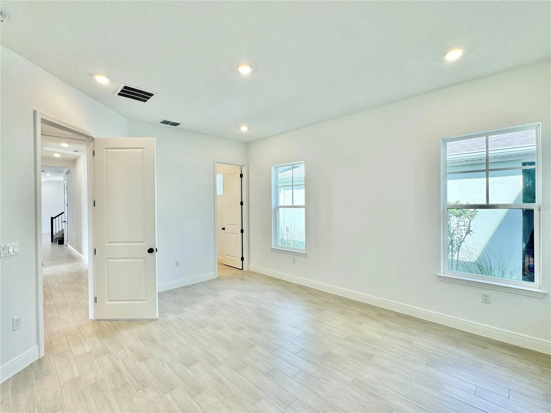 9726 Neruda Street Orlando FL 32827