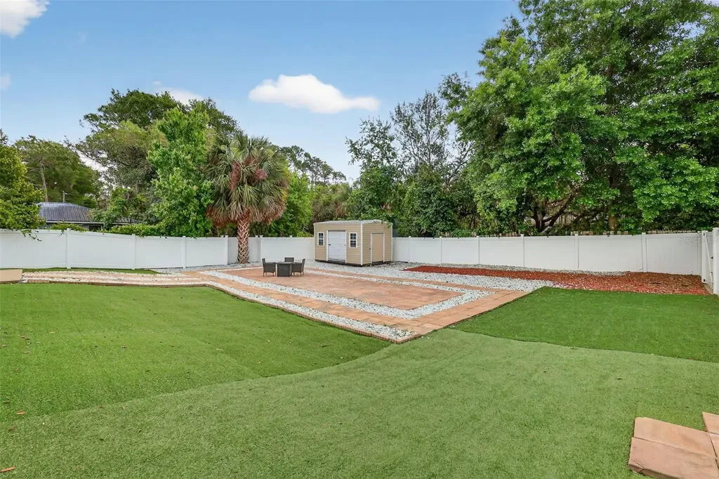 11637 Lake Drive Leesburg FL 34788