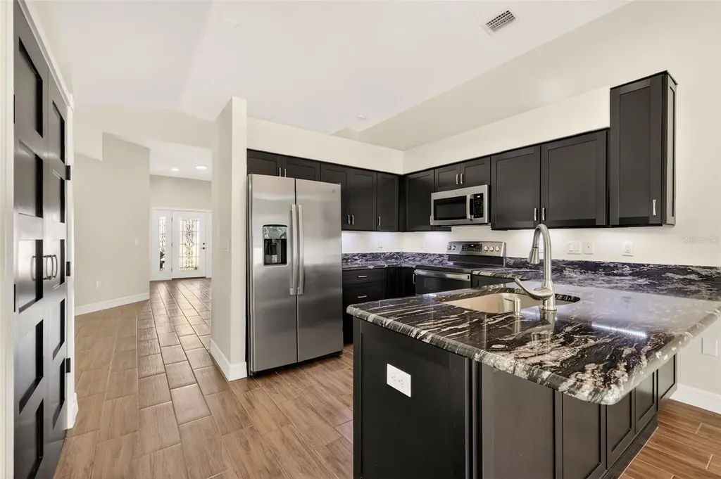 11637 Lake Drive Leesburg FL 34788