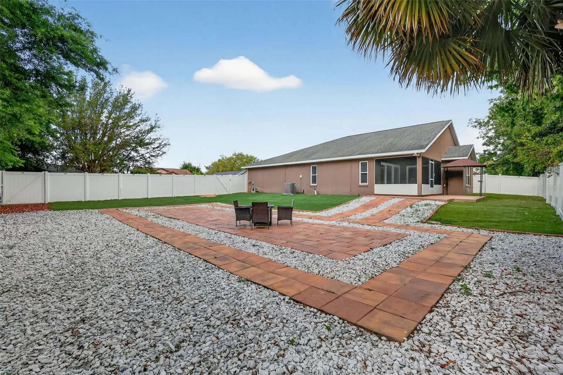 11637 Lake Drive Leesburg FL 34788