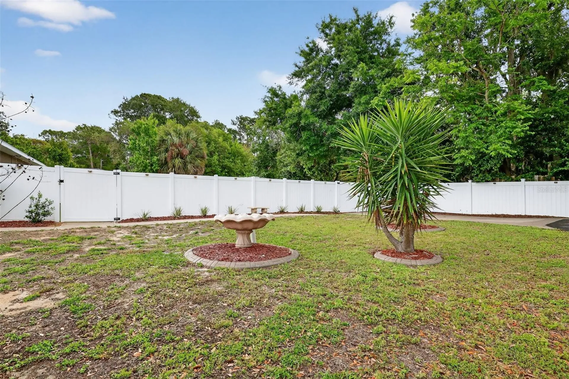11637 Lake Drive Leesburg FL 34788