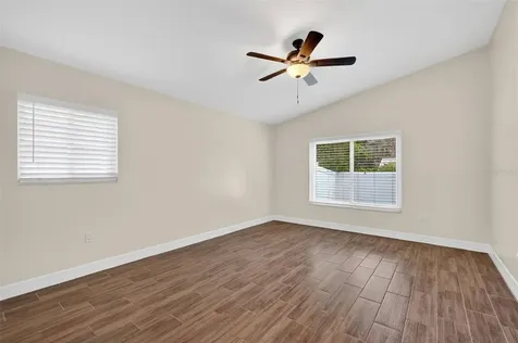 11637 Lake Drive Leesburg FL 34788