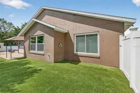 11637 Lake Drive Leesburg FL 34788