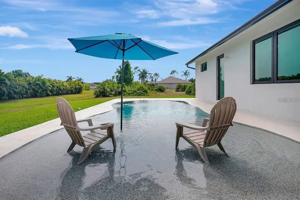 289 Long Meadow Lane Rotonda West FL 33947
