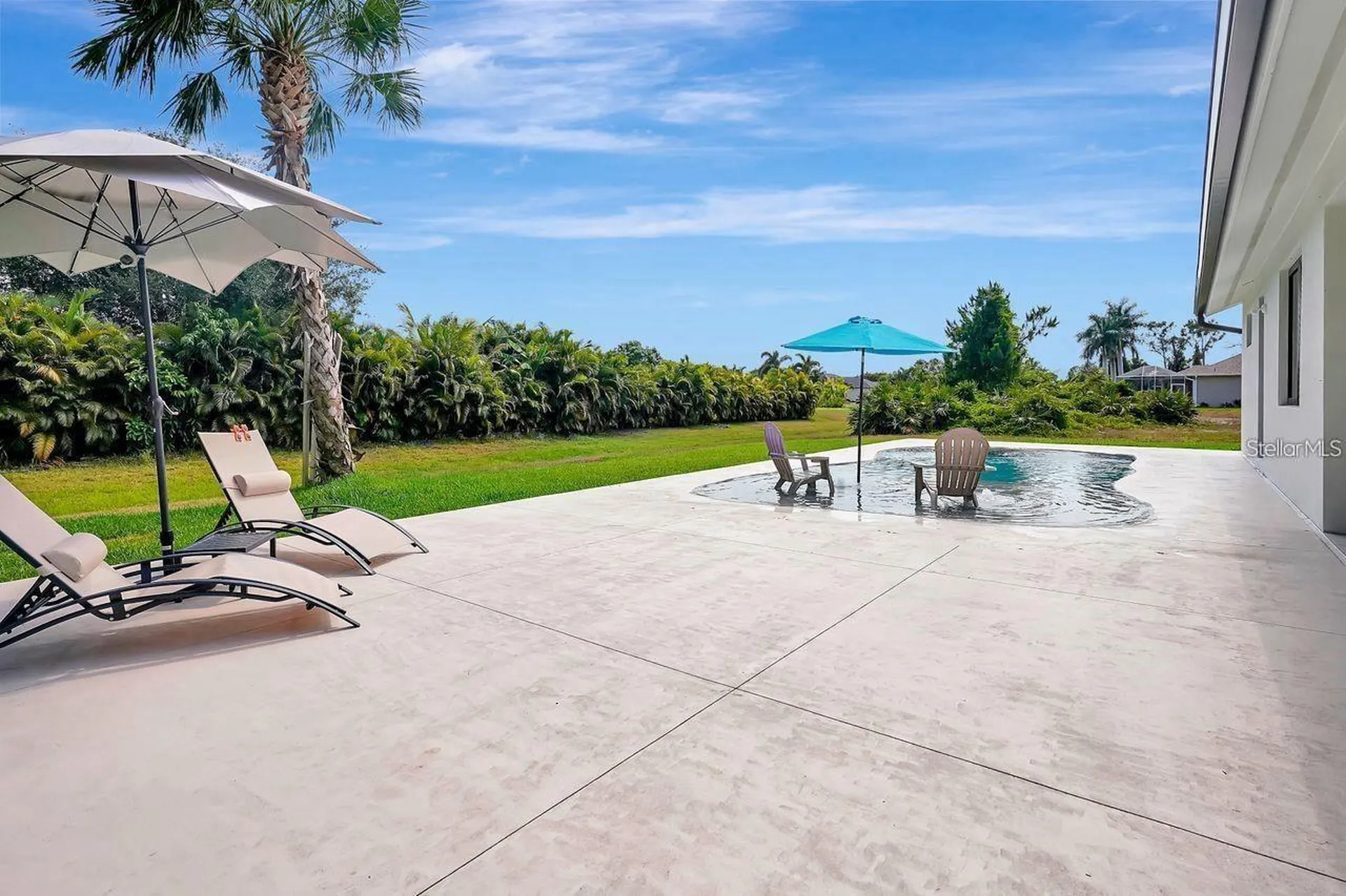 289 Long Meadow Lane Rotonda West FL 33947