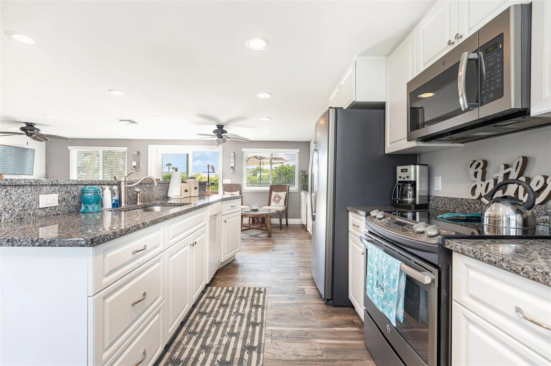 3811 101st Street W Bradenton FL 34210