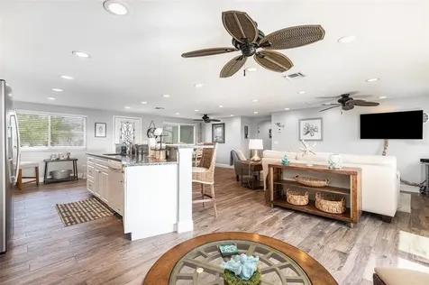 3811 101st Street W Bradenton FL 34210