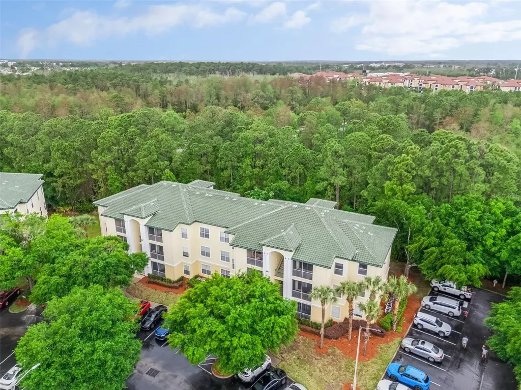 8921 Legacy Court Kissimmee FL 34747
