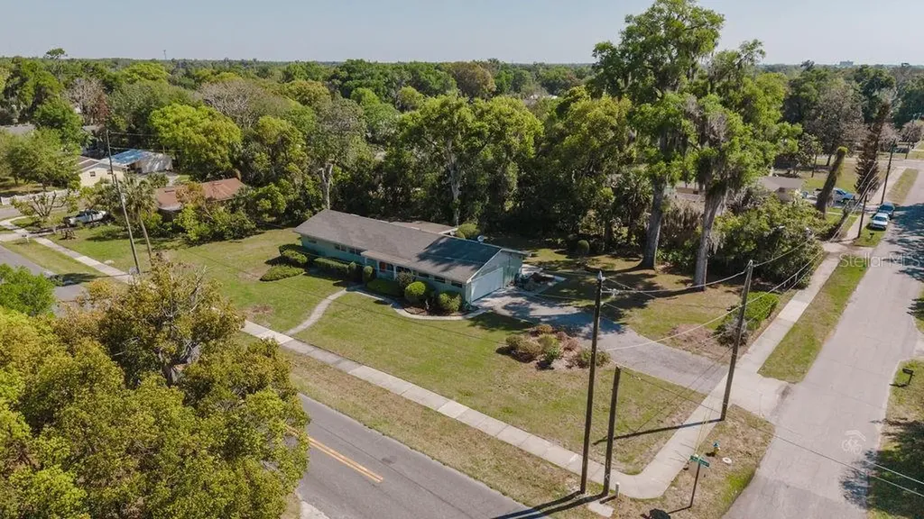 305 S Woodward Avenue Deland FL 32720