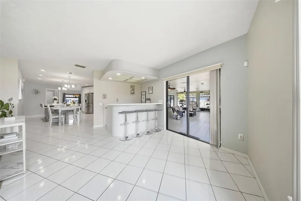 20140 W County Line Road Lutz FL 33558