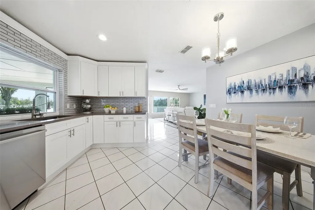 20140 W County Line Road Lutz FL 33558