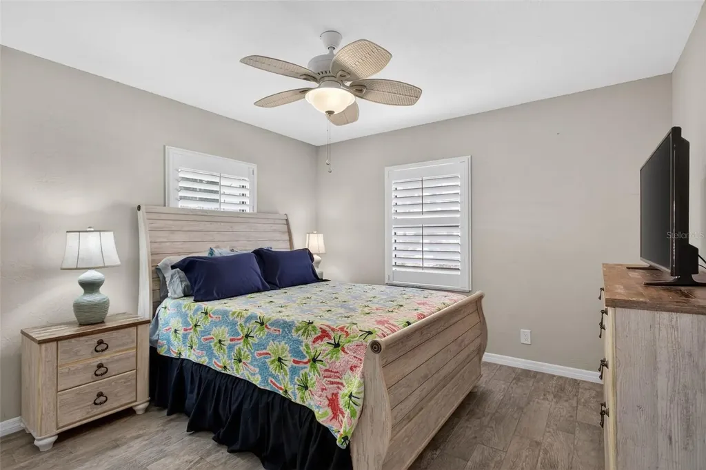 105 Central Avenue Crescent City FL 32112