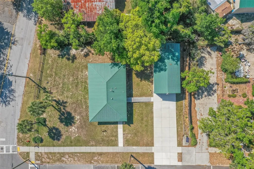 105 Central Avenue Crescent City FL 32112