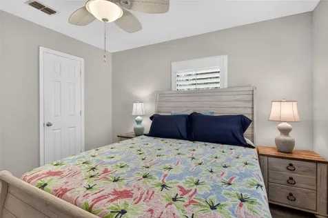 105 Central Avenue Crescent City FL 32112