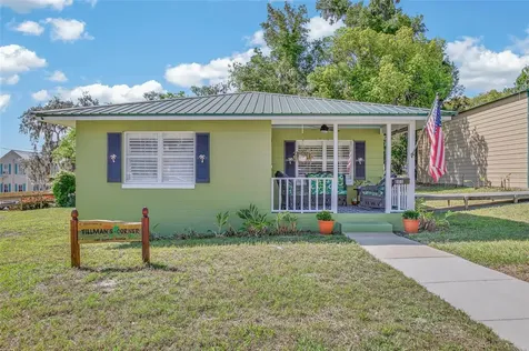 105 Central Avenue Crescent City FL 32112