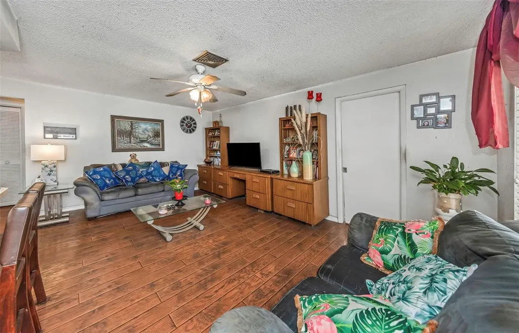 107 Country Villas Drive Safety Harbor FL 34695