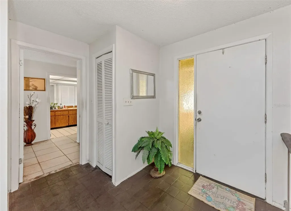 107 Country Villas Drive Safety Harbor FL 34695
