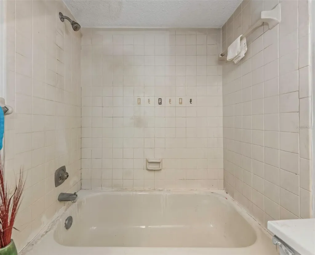 107 Country Villas Drive Safety Harbor FL 34695