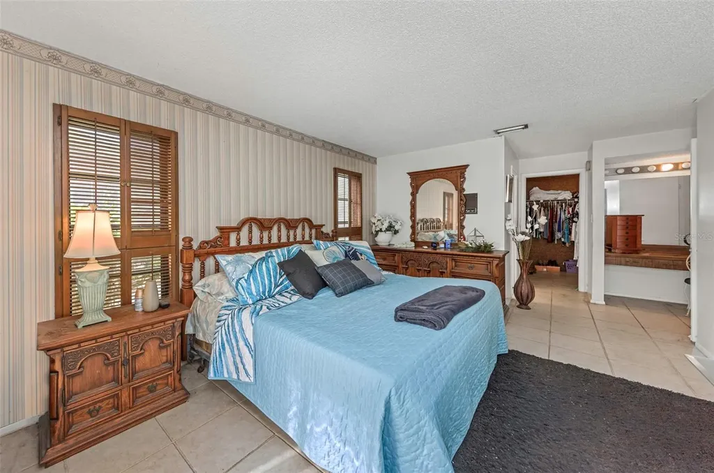 107 Country Villas Drive Safety Harbor FL 34695