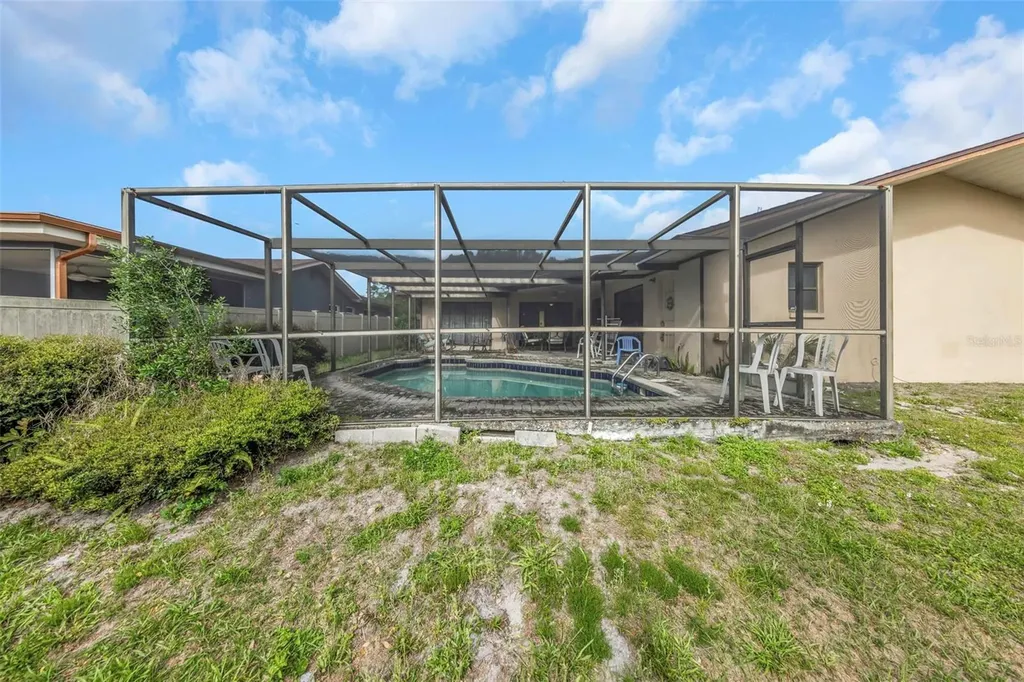 107 Country Villas Drive Safety Harbor FL 34695