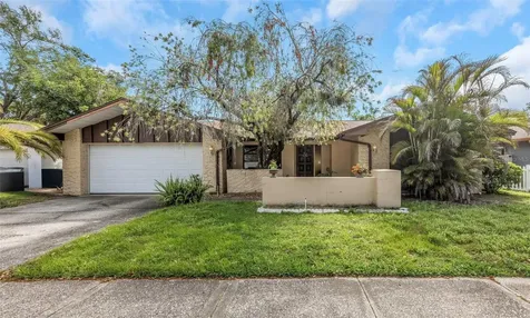 107 Country Villas Drive Safety Harbor FL 34695