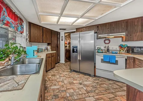 107 Country Villas Drive Safety Harbor FL 34695