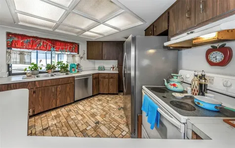 107 Country Villas Drive Safety Harbor FL 34695
