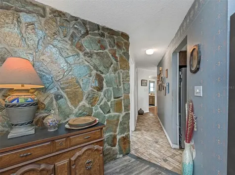 107 Country Villas Drive Safety Harbor FL 34695