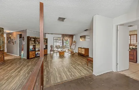 107 Country Villas Drive Safety Harbor FL 34695