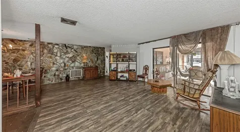 107 Country Villas Drive Safety Harbor FL 34695