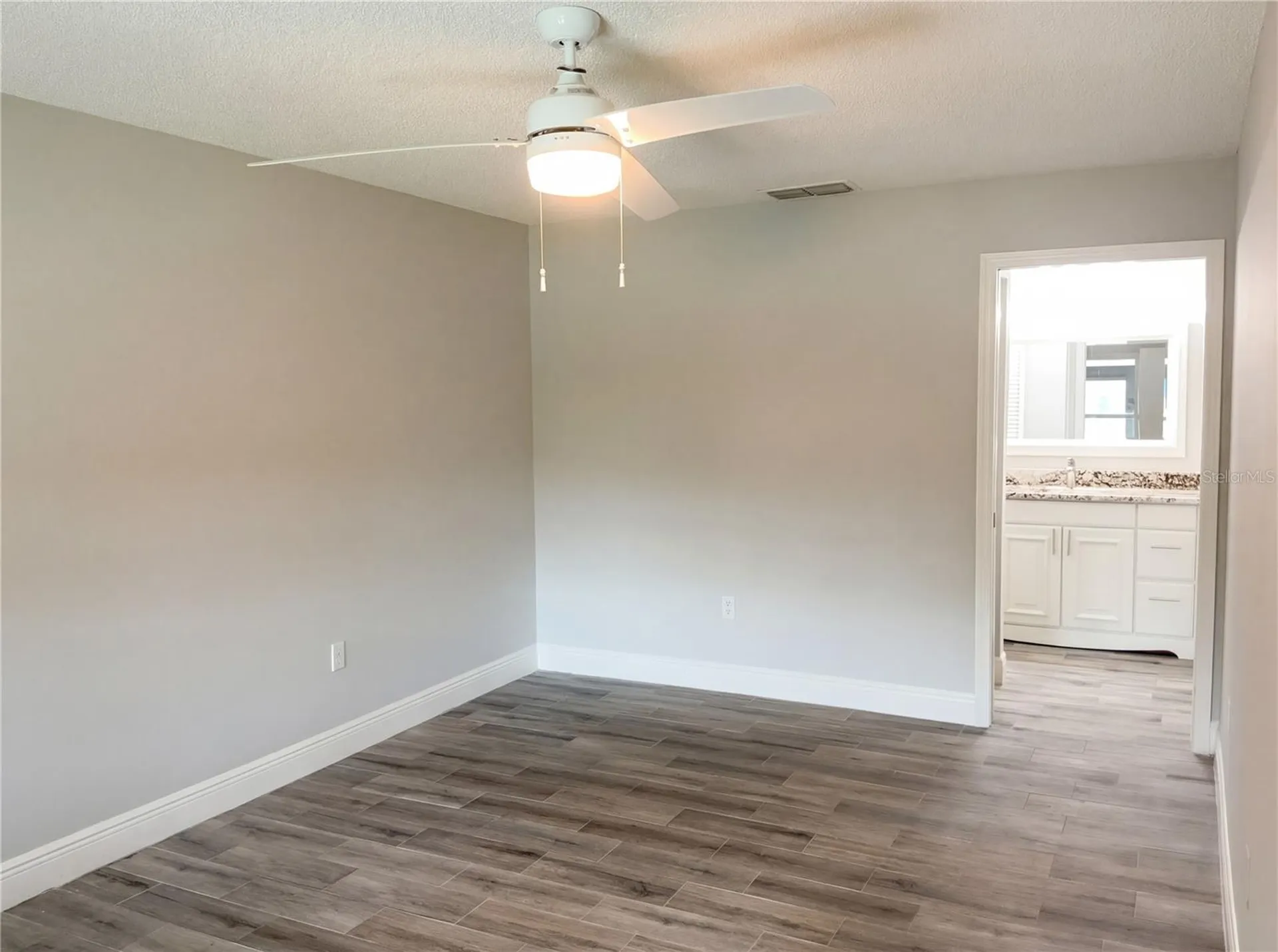 444 Hunter Circle Kissimmee FL 34758