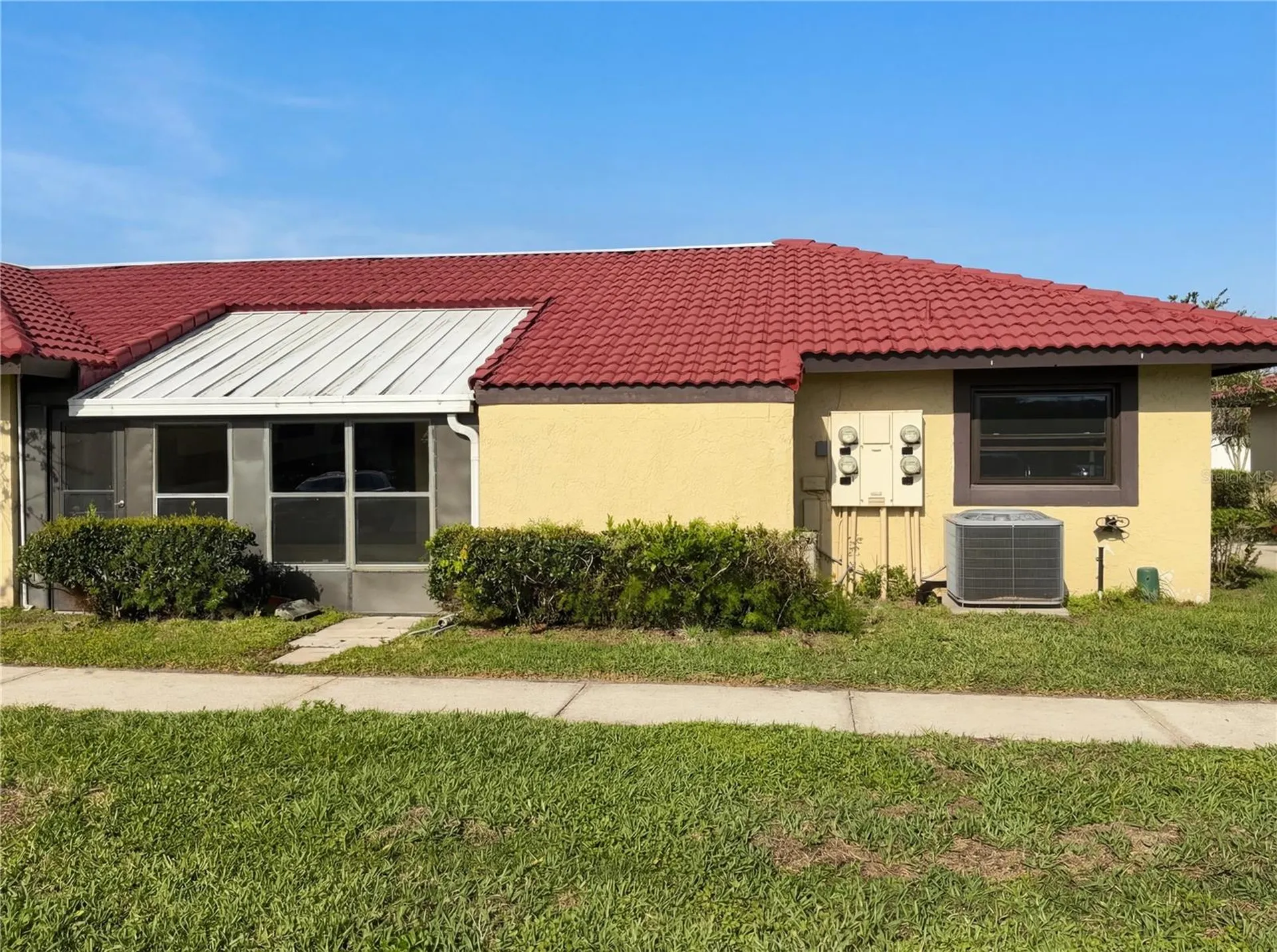 444 Hunter Circle Kissimmee FL 34758