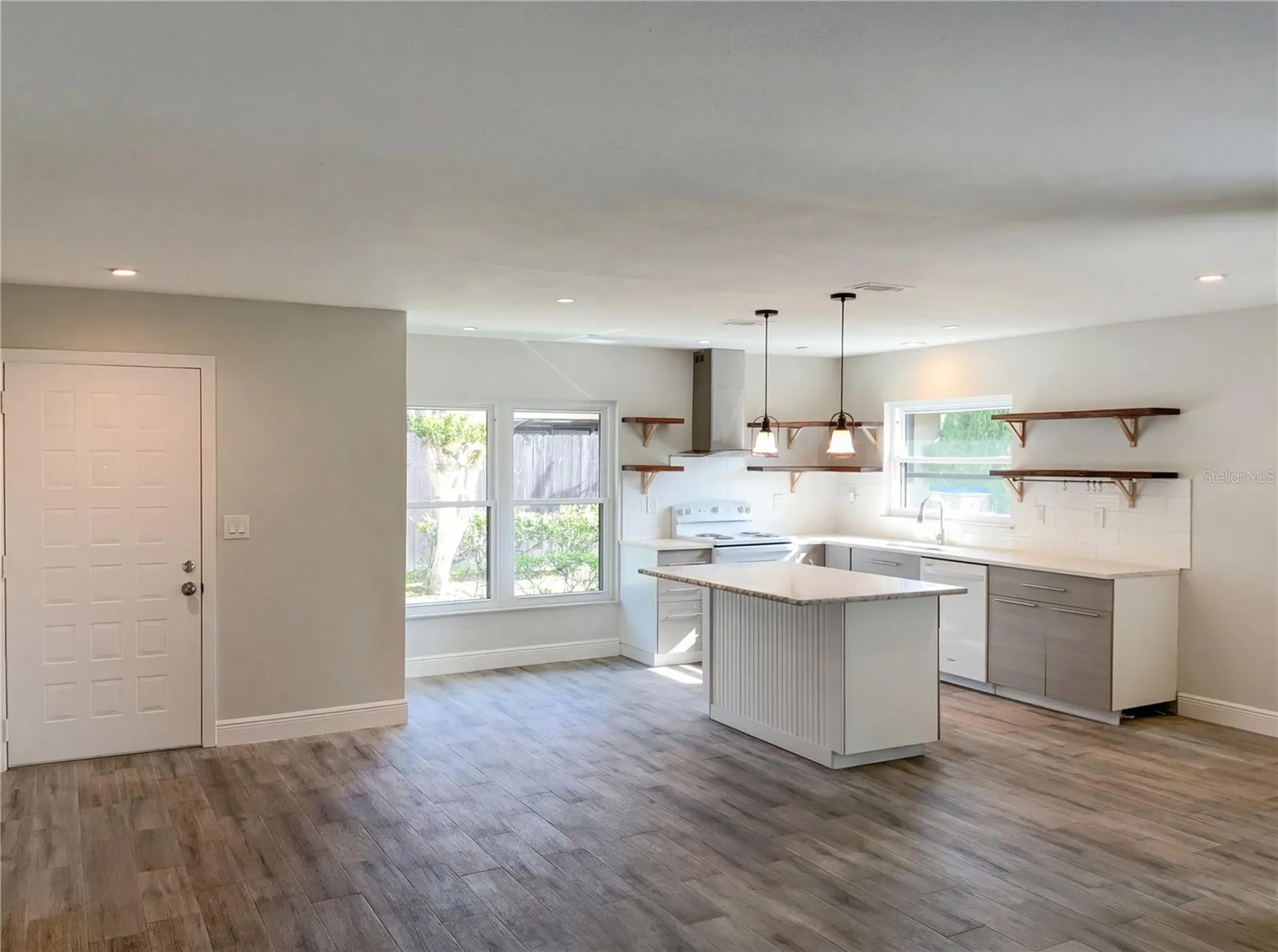 444 Hunter Circle Kissimmee FL 34758