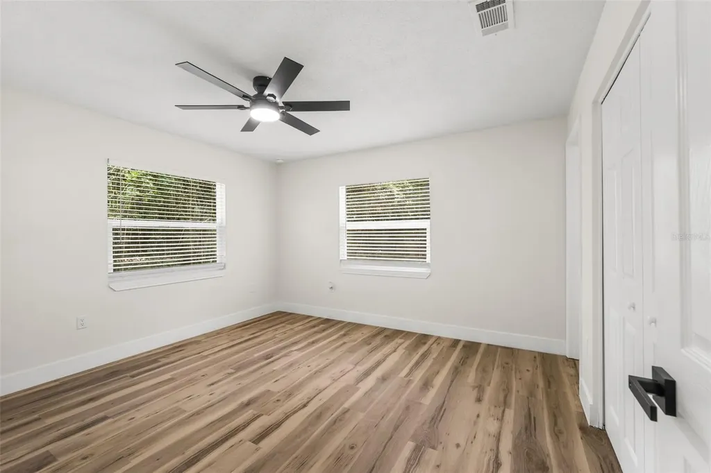 1925 SW 42nd Avenue Gainesville FL 32608