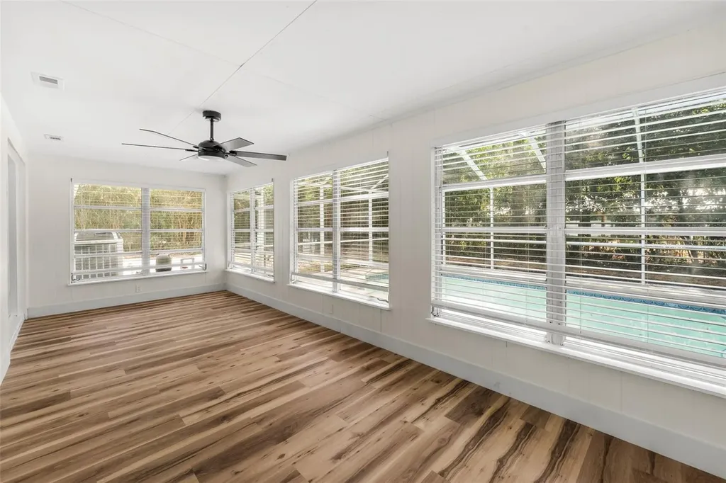1925 SW 42nd Avenue Gainesville FL 32608