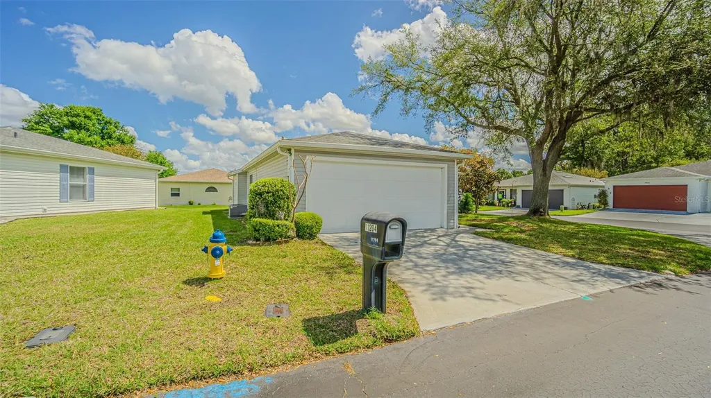 11204 Corey Pavin Lane San Antonio FL 33576