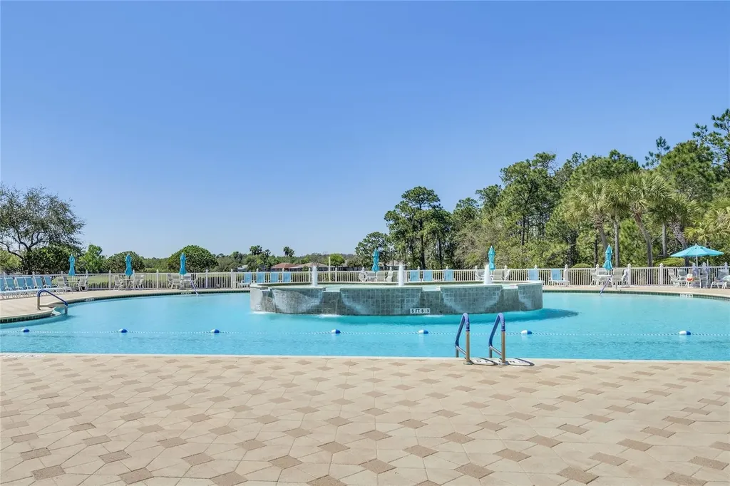 11204 Corey Pavin Lane San Antonio FL 33576