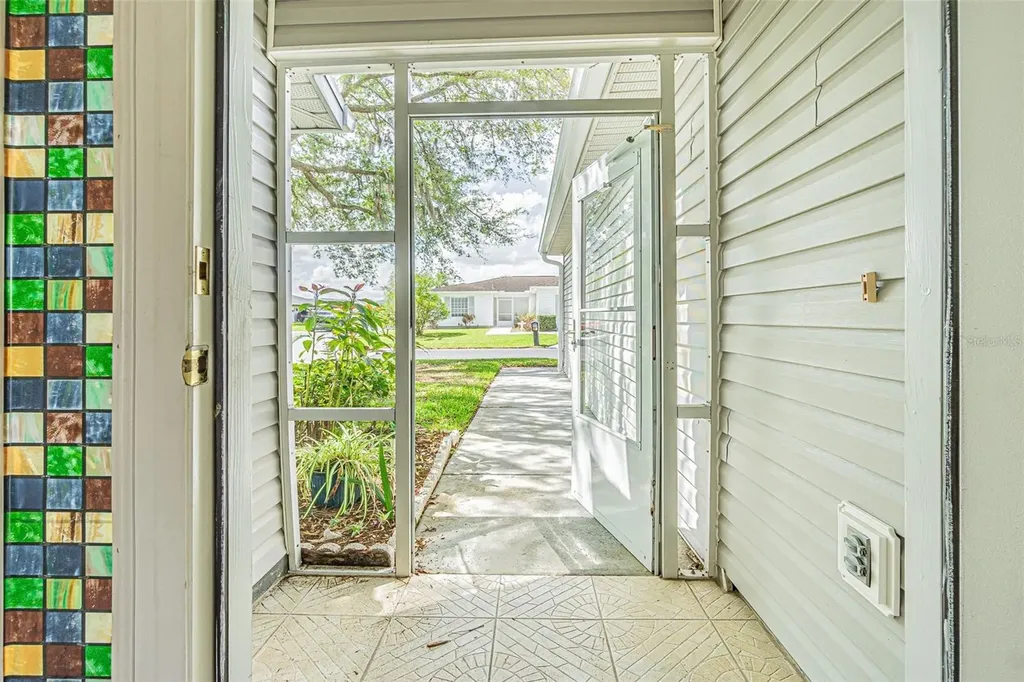 11204 Corey Pavin Lane San Antonio FL 33576