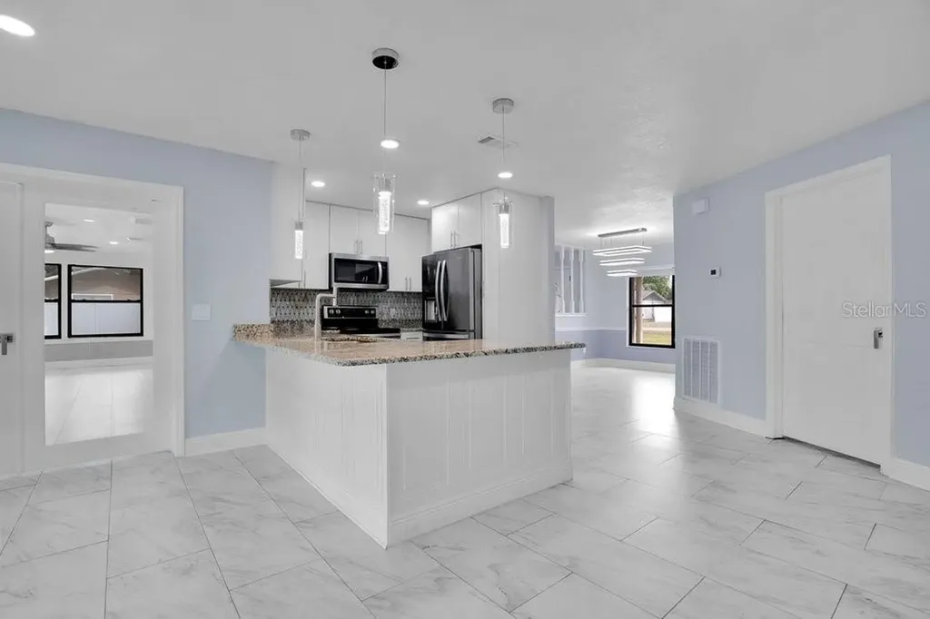 3575 Lark Lane Mulberry FL 33860