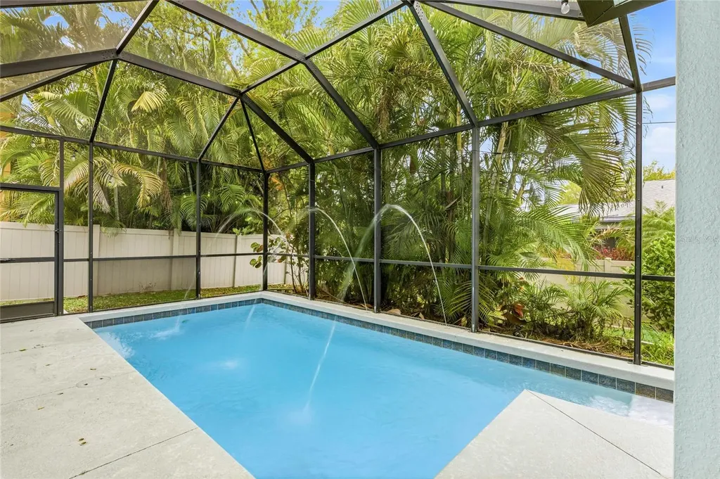 5603 Aaron Court Sarasota FL 34232