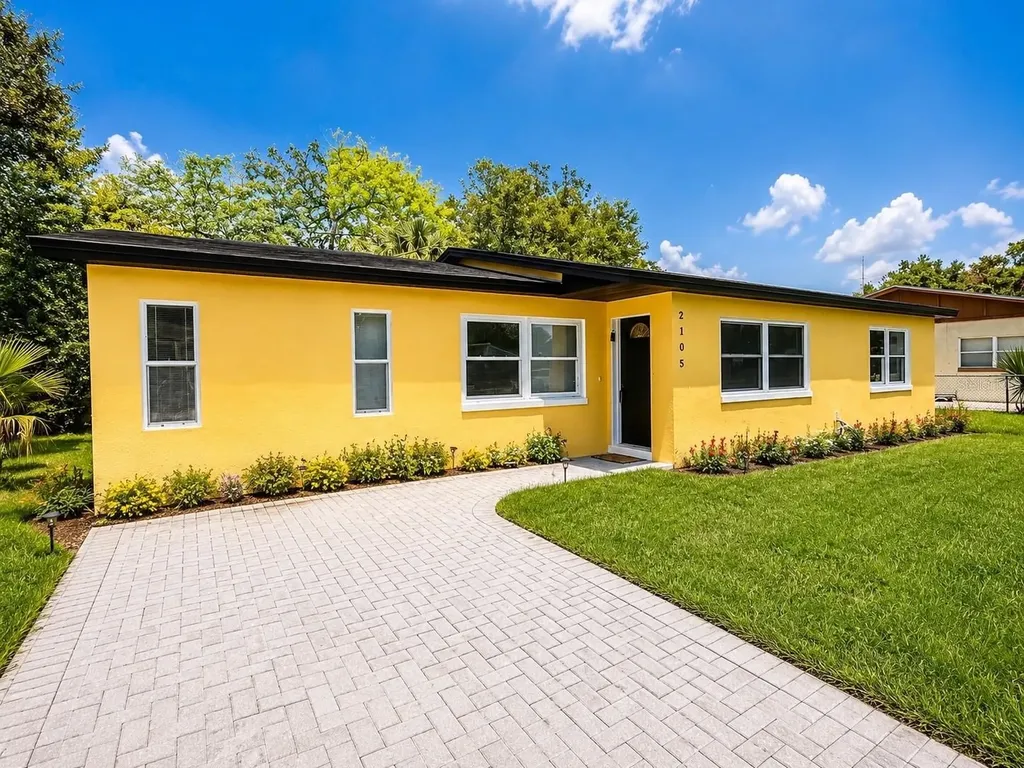 2105 9th Street NE Winter Haven FL 33881