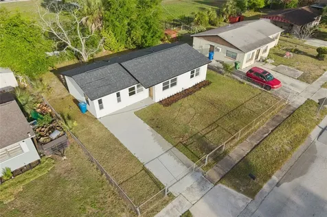 2105 9th Street NE Winter Haven FL 33881