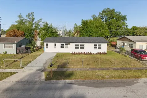 2105 9th Street NE Winter Haven FL 33881