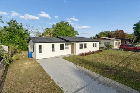 2105 9th Street NE Winter Haven FL 33881