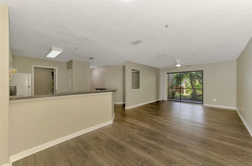 4045 Crockers Lake Boulevard Sarasota FL 34238