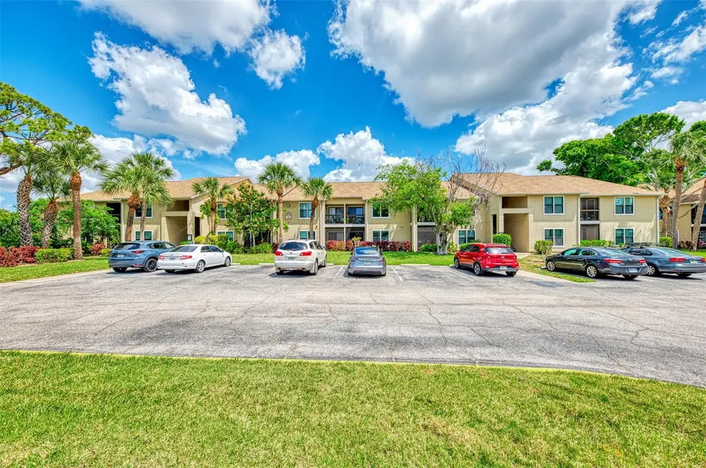 4045 Crockers Lake Boulevard Sarasota FL 34238